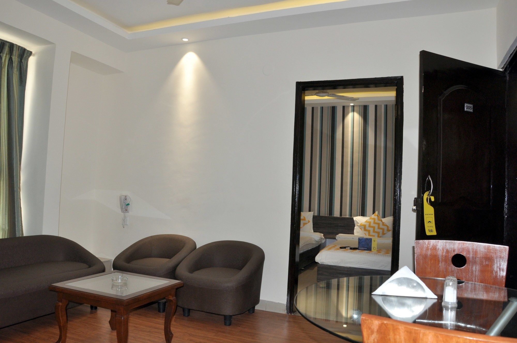 Fabhotel Magnus Calypso Viman Nagar Poona Buitenkant foto